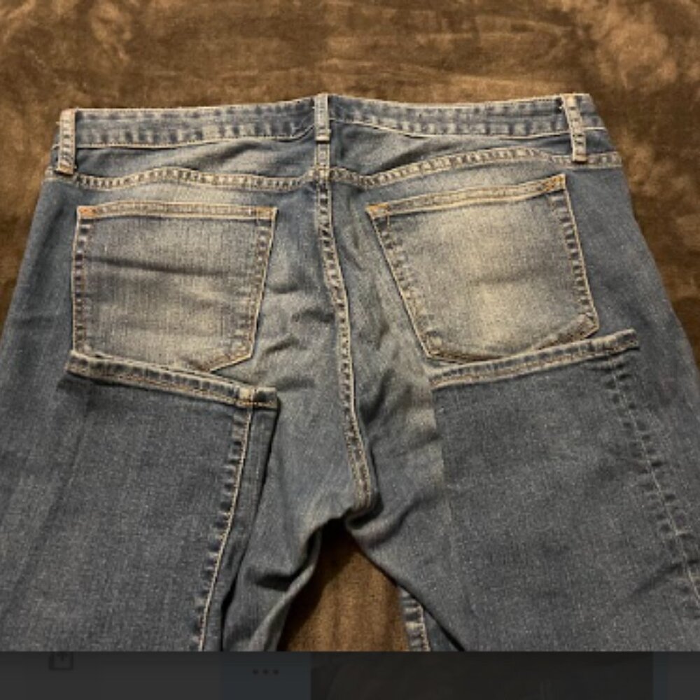 Jeans - Picture 3 of 3